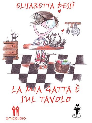 La mia gatta è sul tavolo